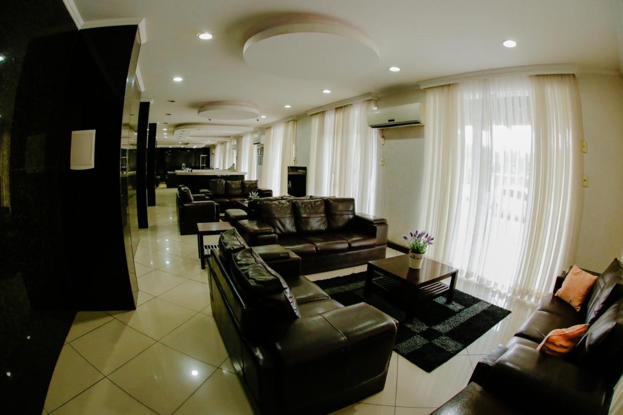 Acropolis Marina Hotel อังกราโดสเฮย์ส ภายนอก รูปภาพ